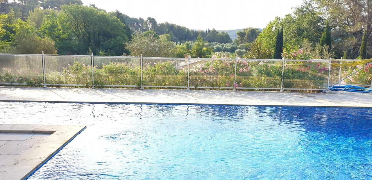 Vila La Teze Le Castellet  Exteriér fotografie
