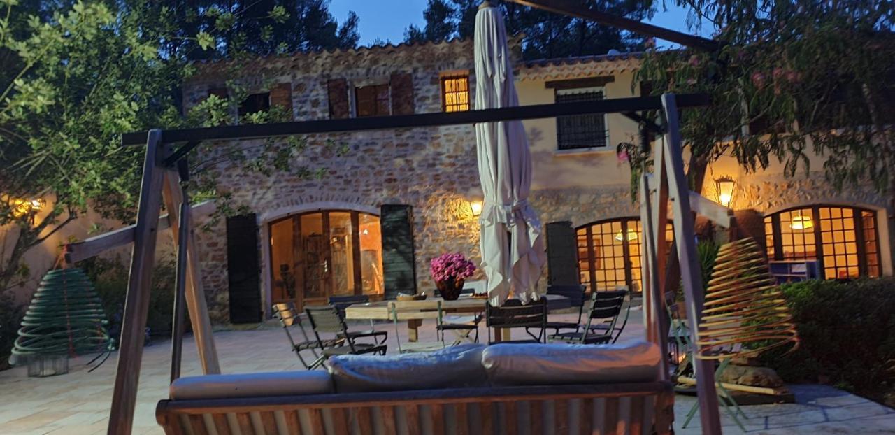 Vila La Teze Le Castellet  Exteriér fotografie